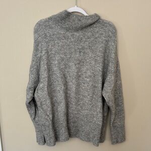 Banana Republic Heather Gray Sweater
